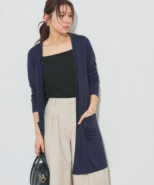 Pierrot(ピエロ)の「UVカット裾スリットカーディガン 吸汗速乾(カーディガン/ボレロ・レディース・ブラック/ブラウン系その他/カーキオリーブ/バーガンディー/オフホワイト/杢グレー/チャコール/モカ/ベージュ/ネイビー/ブルー系その他/オレンジ系その他/イエロー/ライトブルー/ブルー/ベビーピンク/ブルー系その他3/グリーン系その他/スモークピンク/イエロー系その他/ラベンダー/ミント/ライトグレー/アイボリー/チャコールグレー・L/M)」の15枚目の写真