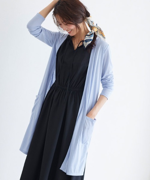 Pierrot(ピエロ)の「UVカット裾スリットカーディガン 吸汗速乾(カーディガン/ボレロ・レディース・ブラック/ブラウン系その他/カーキオリーブ/バーガンディー/オフホワイト/杢グレー/チャコール/モカ/ベージュ/ネイビー/ブルー系その他/オレンジ系その他/イエロー/ライトブルー/ブルー/ベビーピンク/ブルー系その他3/グリーン系その他/スモークピンク/イエロー系その他/ラベンダー/ミント/ライトグレー/アイボリー/チャコールグレー・L/M)」の18枚目の写真