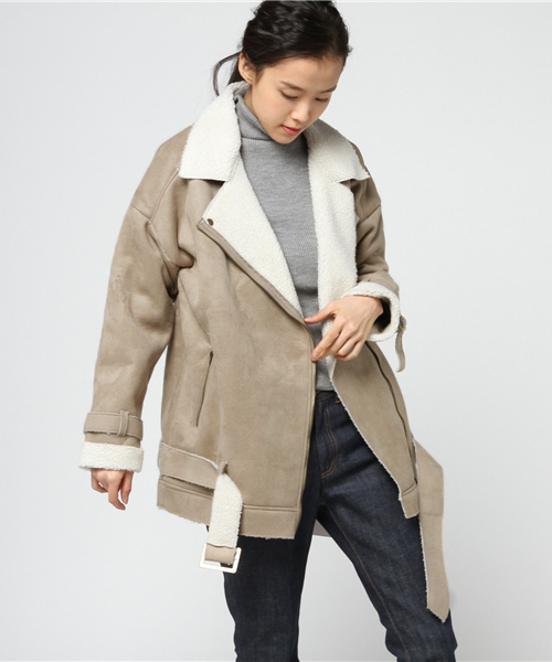 VENCEEXCHANGE（ヴァンスエクスチェンジ）の「裏ボアフェイクムートンオーバーライダース         （ムートンコート・レディース・ブラック/ベージュ・MEDIUM）」の14枚目の写真