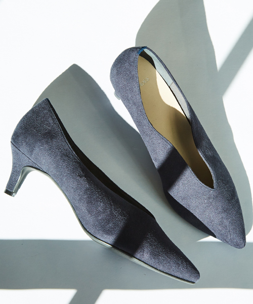 STUDIOUS（ステュディオス）の「ドロップカットパンプス（パンプス・レディース・グレー/イエロー/マルチ/ネイビー・S/L/M）」の3枚目の写真