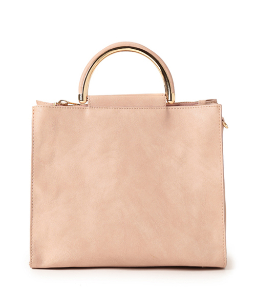 PAPILLONNER(パピヨネ)の「ミニショルダートート(ショルダーバッグ・レディース・ピンク/キャメル/ネイビー・FREE)」の13枚目の写真