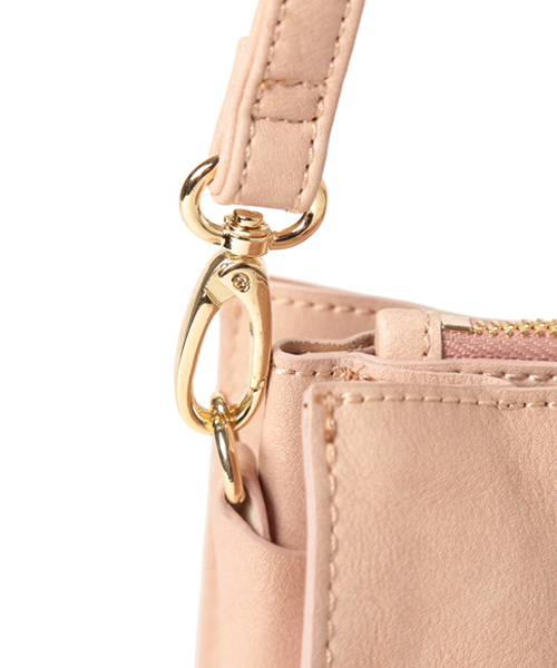 PAPILLONNER(パピヨネ)の「ミニショルダートート(ショルダーバッグ・レディース・ピンク/キャメル/ネイビー・FREE)」の16枚目の写真