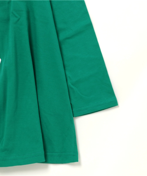 ZIDDY（ジディ）の「ZIDDY/天竺Aライン長袖Tシャツ（Tシャツ/カットソー・キッズ・グリーン/オフホワイト・160/130/150/140）」の5枚目の写真