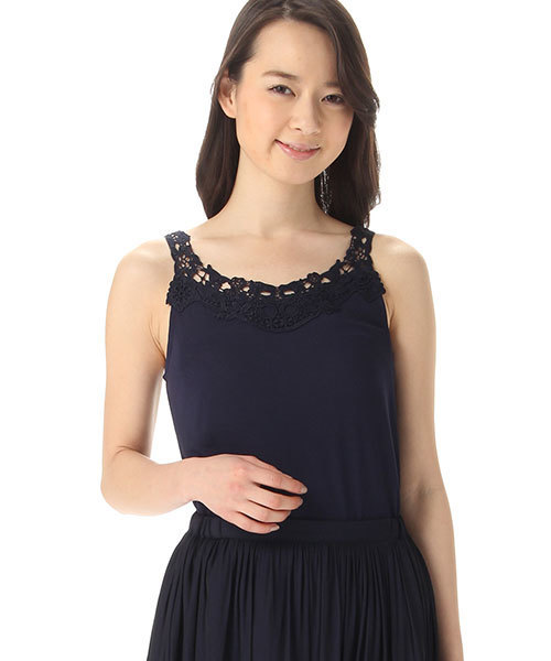 Honeys（ハニーズ）の「レース使いタンクトップ（タンクトップ・レディース・ブラック/オフホワイト/杢グレー/ネイビー・S/M/L）」の4枚目の写真