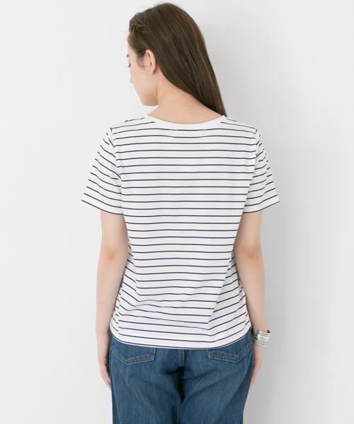 URBAN RESEARCH（アーバンリサーチ）の「UR SIMPLE LOGO T-SHIRTS（Tシャツ/カットソー・レディース・ホワイト/ホワイト系その他/ボルドー/ベージュ・FREE）」の15枚目の写真