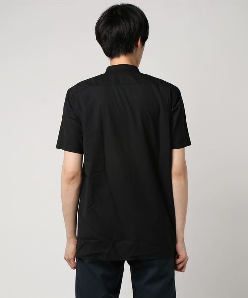 green label relaxing（グリーンレーベルリラクシング）の「[ウォッシャブル] KC WSBL/TRO バンドカラー S/SL シャツ ◆（シャツ/ブラウス・メンズ・ブラック/ライトグレー・SMALL/MEDIUM/LARGE）」の4枚目の写真