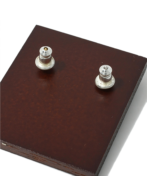 BEAUTY&YOUTH UNITED ARROWS（ビューティーアンドユースユナイテッドアローズ）の「BY スター ピアス new ¨（ピアス（両耳用）・メンズ・その他1・フリー）」の2枚目の写真