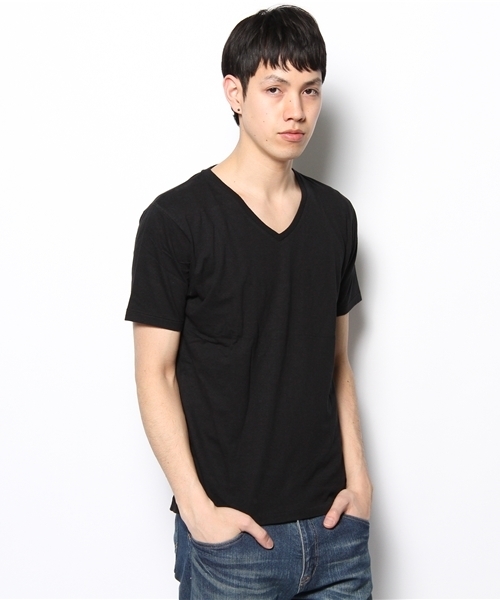 WEGO（ウィゴー）の「WEGO/スラブVネックTee（S）（Tシャツ/カットソー・メンズ・ホワイト/ブラック/杢グレー/サックスブルー/ライトピンク/ワイン/アイボリー/グリーン・SMALL/MEDIUM/LARGE）」の4枚目の写真