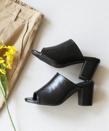 menue（メヌエ）の「7cmヒール オフィスで履き替え オフィスサンダル ミュールサンダル（サンダル）」