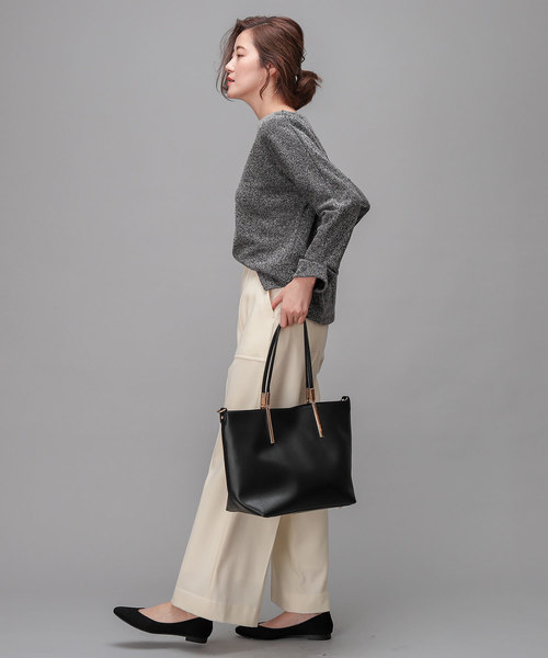 RIVE DROITE(リヴドロワ)の「ミニリング起毛カットソー(Tシャツ/カットソー・レディース・ブラック/オフホワイト・FREE)」の17枚目の写真