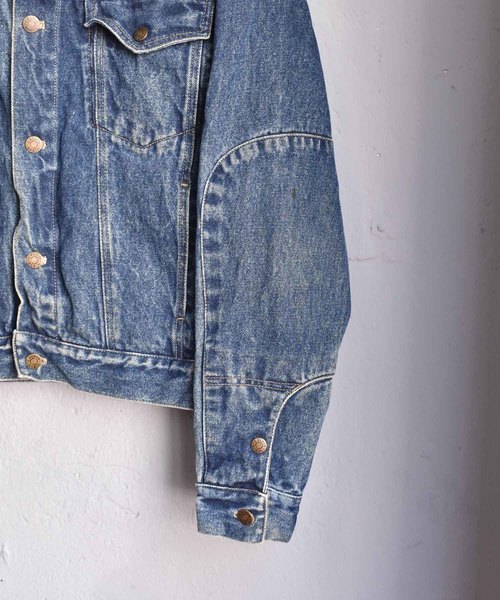 Calvin Klein（カルバン・クライン）の「【ヴィンテージ古着】90's Calvin Klein /カルヴァンクライン デニムジャケット（デニムジャケット・メンズ・ブルー・MEDIUM）」の2枚目の写真