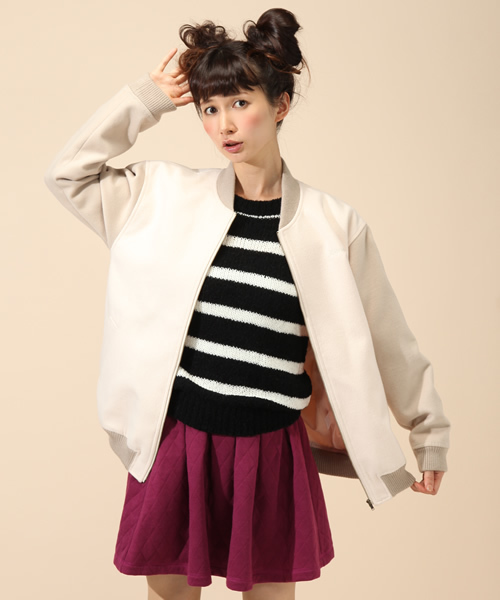 one after another NICE CLAUP（ワンアフターアナザーナイスクラップ）の「【ViVi掲載ナイスクラップ】かわいいスタジャン（スタジャン・レディース・アイボリー/ブラック/キャメル・MEDIUM/LARGE）」の15枚目の写真