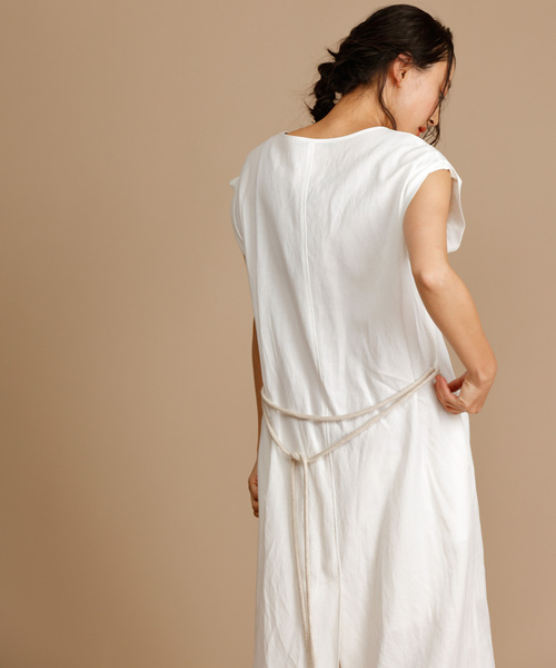 Munich（ミューニック）の「リヨセルリネンコットンツイルノースリーブロングワンピース（ワンピース・レディース・ベージュ/オフホワイト/カーキ・FREE）」の17枚目の写真