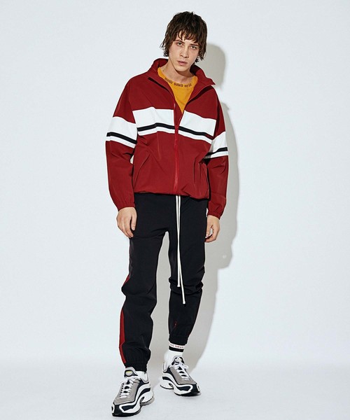 MSML(エムエスエムエル)の「TRACK PANTS(その他パンツ・メンズ・ブラック/レッド・SMALL/MEDIUM/LARGE)」の4枚目の写真
