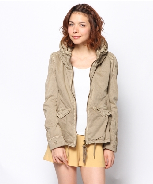 goa（ゴア）の「クロゼットフードJK（ミリタリージャケット・レディース・モカ/ベージュ/カーキ・FREE）」の2枚目の写真