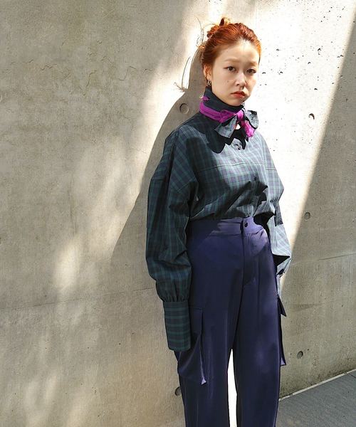 SUPERTHANKS（スーパーサンクス）の「カーゴポケットパンツ（その他パンツ・レディース・グリーン/ネイビー・SMALL/MEDIUM）」の6枚目の写真