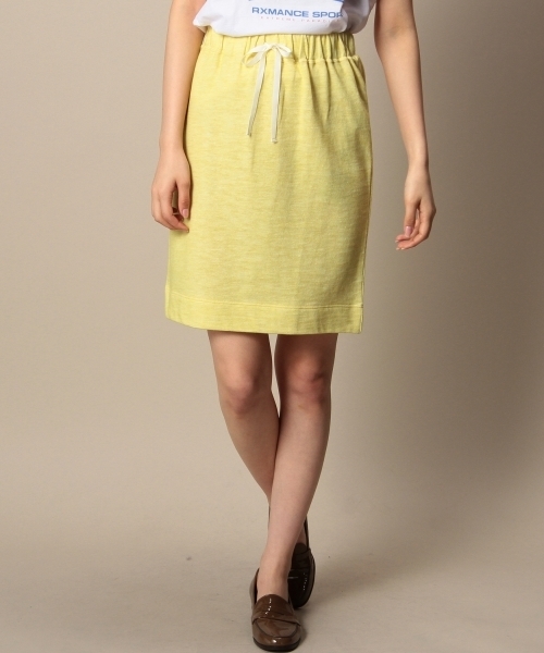 BEAUTY&YOUTH UNITED ARROWS（ビューティーアンドユースユナイテッドアローズ）の「BYBC 裏毛スウェットタイトスカート ◆（スカート・レディース・ダークグレー/コバルトブルー/イエロー/ネイビー・フリー）」の4枚目の写真