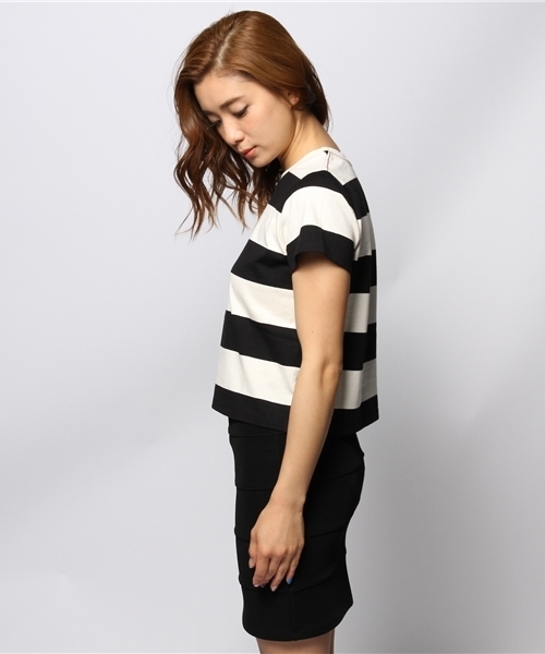 ROSE BUD（ローズバッド）の「LCTT-141100 C/N S/S-T（Tシャツ/カットソー・レディース・ブラック/グリーン・ONE SIZE）」の8枚目の写真