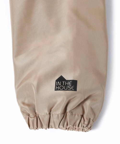 IN THE HOUSE（インザハウス）の「IN THE HOUSE LOGO COACH JACKET ith-0023（その他アウター・キッズ・ブラック/ベージュ/カーキ・110/120/130）」の7枚目の写真