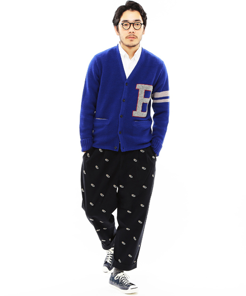 BEAMS PLUS(ビームスプラス)の「◎BEAMS PLUS / エンブロイダリー ワイド チノ(チノパンツ・メンズ・ネイビー・MEDIUM/SMALL/X-LARGE/LARGE)」の8枚目の写真