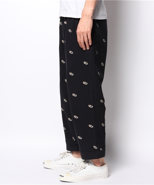 BEAMS PLUS(ビームスプラス)の「◎BEAMS PLUS / エンブロイダリー ワイド チノ(チノパンツ・メンズ・ネイビー・MEDIUM/SMALL/X-LARGE/LARGE)」の9枚目の写真