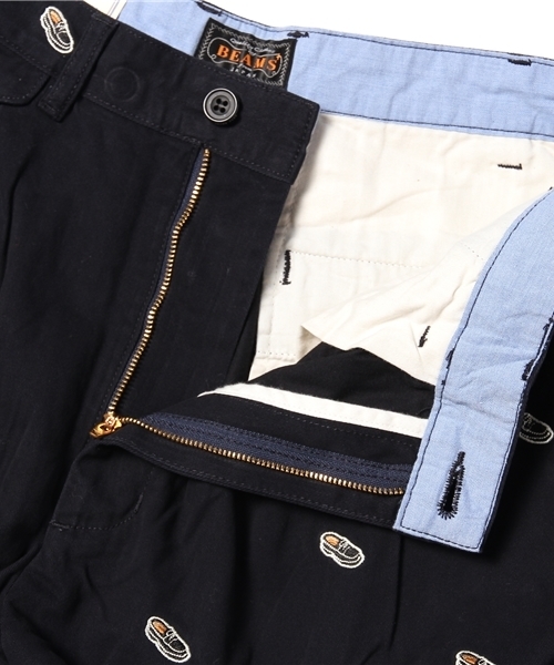 BEAMS PLUS(ビームスプラス)の「◎BEAMS PLUS / エンブロイダリー ワイド チノ(チノパンツ・メンズ・ネイビー・MEDIUM/SMALL/X-LARGE/LARGE)」の6枚目の写真