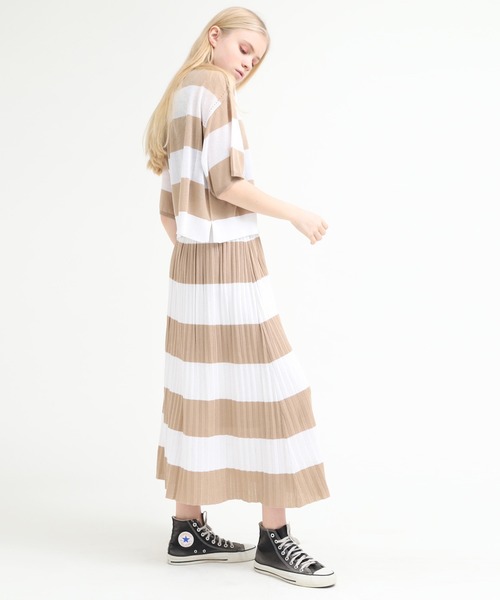 RNA（アールエヌエー）の「K2492 ボーダーシアーニットスカート（スカート・レディース・レッド/ベージュ/ブルー・MEDIUM）」の6枚目の写真
