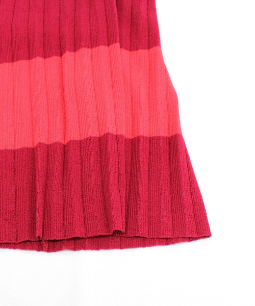 RNA（アールエヌエー）の「K2492 ボーダーシアーニットスカート（スカート・レディース・レッド/ベージュ/ブルー・MEDIUM）」の7枚目の写真