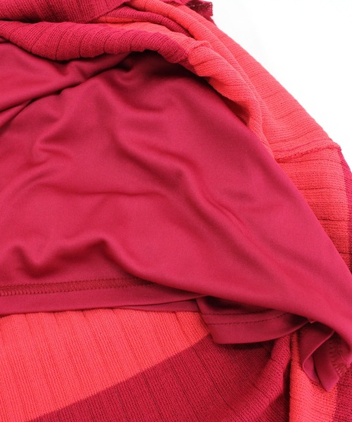 RNA（アールエヌエー）の「K2492 ボーダーシアーニットスカート（スカート・レディース・レッド/ベージュ/ブルー・MEDIUM）」の4枚目の写真