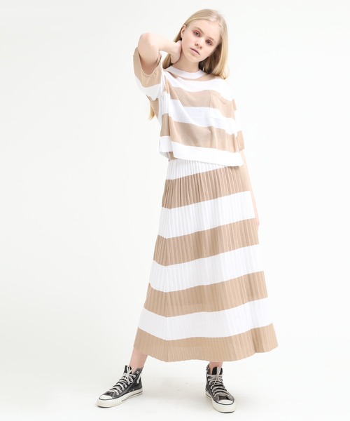 RNA（アールエヌエー）の「K2492 ボーダーシアーニットスカート（スカート・レディース・レッド/ベージュ/ブルー・MEDIUM）」の11枚目の写真