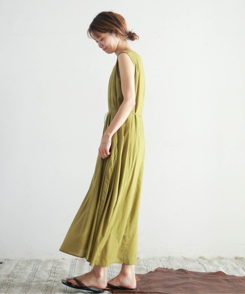 NOMBRE IMPAIR(ノンブルアンペール)の「コットンボイル パネルフレアワンピース(ワンピース・レディース・ネイビー/ライトグリーン・FREE)」の4枚目の写真