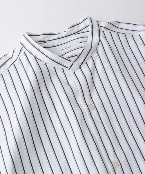 ADAM ET ROPE'（アダムエロペ）の「〈WEB・一部店舗限定〉ドロップショルダー バンドカラーシャツ（シャツ/ブラウス・メンズ・ホワイト/ダークブラウン/ブルー系その他/キナリ・M/L）」の10枚目の写真