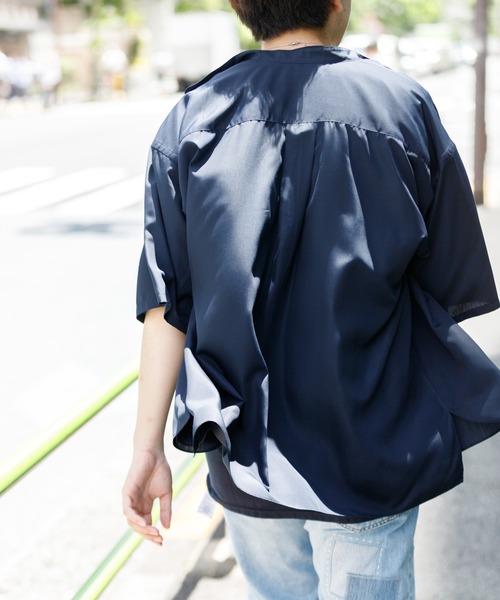 ADAM ET ROPE'（アダムエロペ）の「〈WEB・一部店舗限定〉ドロップショルダー バンドカラーシャツ（シャツ/ブラウス・メンズ・ホワイト/ダークブラウン/ブルー系その他/キナリ・M/L）」の20枚目の写真