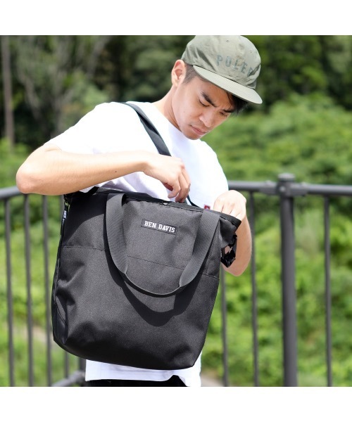 BEN DAVIS(ベンデイビス)の「《BEN DAVIS》TRAVEL TOTE L(トートバッグ・メンズ・ブラック×ブラック/ブラック×レッド/ブラック×パープル・FREE)」の2枚目の写真