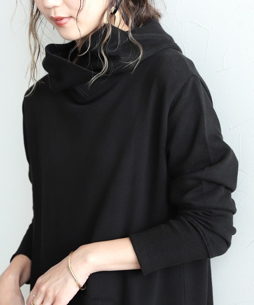 reca(レカ)の「裏毛重ね襟パーカーワンピース(ワンピース・レディース・ブラック/オートミール/杢グレー・ONE SIZE)」の1枚目の写真