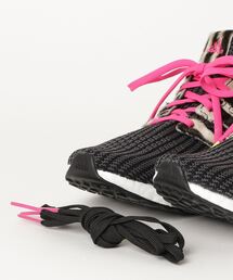 adidas(アディダス)の「ウルトラブースト DNA ゼブラ adidas(アディダス)の「ウルトラブースト DNA ゼブラ