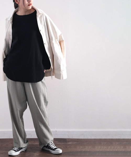 classicalelf(クラシカルエルフ)の「柔らか凹凸ワッフルがやみつきになる。大人感漂う万能トップス。(Tシャツ/カットソー・レディース・ホワイト/ベージュ/ブラック/モカ・LARGE/MEDIUM/X-LARGE)」の14枚目の写真