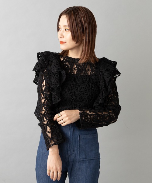 Omekashi（オメカシ）の「クロシェレースカーディガン（カーディガン