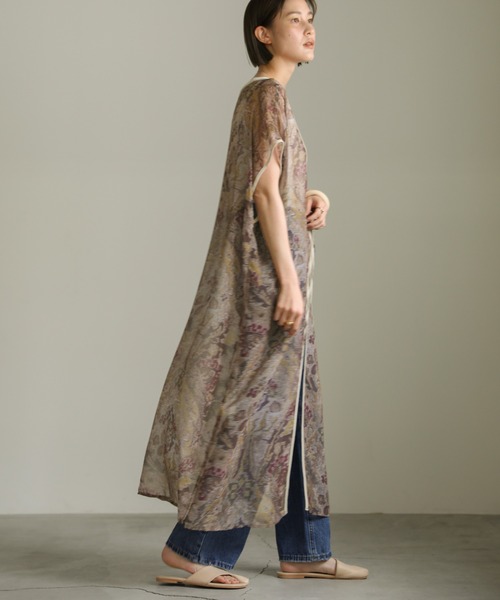select MOCA（セレクトモカ）の「2WAYパイピングシアー総柄ロングジレ