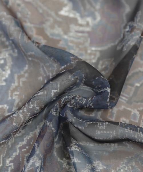 select MOCA（セレクトモカ）の「2WAYパイピングシアー総柄ロングジレ（ベスト・レディース・ベージュ/ブルーグレー・FREE）」の3枚目の写真