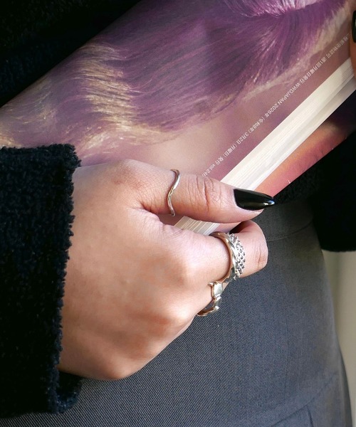 e.m.(イーエム)の「SILVER925アンニュイシルバーリング/レディース/メンズ/(リング・レディース・シルバー・L/M/S/LL)」の10枚目の写真