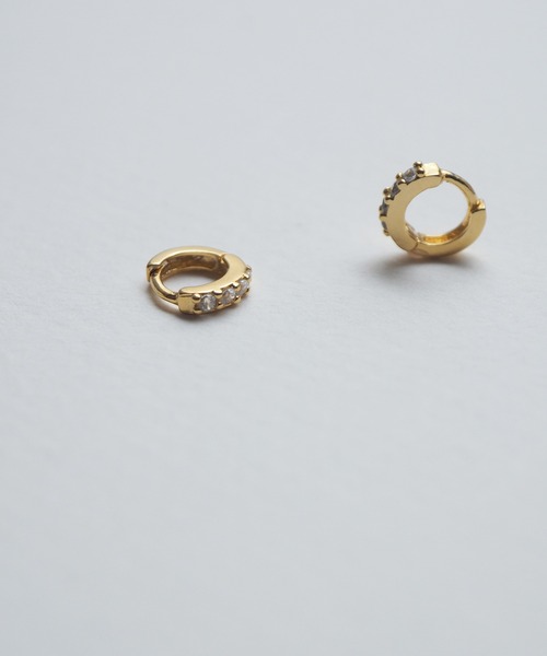 Jenny BY IMMANOEL（ジェニーバイイマノエル）の「silver925　キュービックジルコニアミニラップピアス（ピアス（両耳用）・レディース・ゴールド/シルバー・FREE）」の12枚目の写真