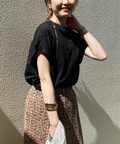 CAPRICIEUX LE'MAGE（カプリシューレマージュ）の「サイドタックフレンチTシャツ（Tシャツ/カットソー・レディース・ホワイト/ブラック/グレイッシュベージュ・FREE）」の21枚目の写真