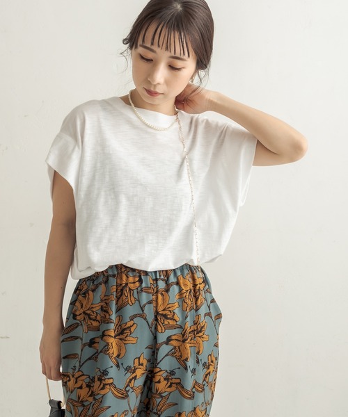 CAPRICIEUX LE'MAGE（カプリシューレマージュ）の「サイドタックフレンチTシャツ（Tシャツ/カットソー・レディース・ホワイト/ブラック/グレイッシュベージュ・FREE）」の11枚目の写真