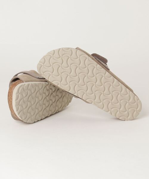 BIRKENSTOCK(ビルケンシュトック)の「21SS新作■KYOTO SFB/キョウト ソフトフットベッド (WOMEN)(サンダル・レディース・グレイッシュベージュ/ブルー/イエロー/ピンク・36/39/40/35/37/38)」の6枚目の写真