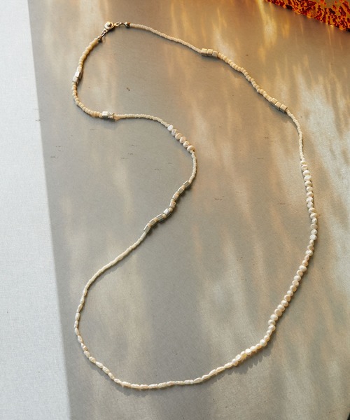 GALLARDAGALANTE（ガリャルダガランテ）の「ミックスパールマルチネックレス【オンラインストア限定商品】（ネックレス・レディース・シルバー・FREE）」の13枚目の写真