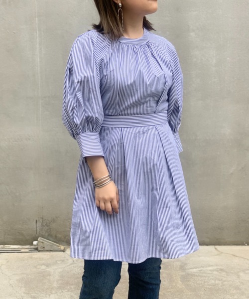 CIAOPANIC（チャオパニック）の「袖ボリュームチュニック/ボリューム袖（シャツ/ブラウス・レディース・オフホワイト/グリーン/ネイビー・FREE）」の7枚目の写真