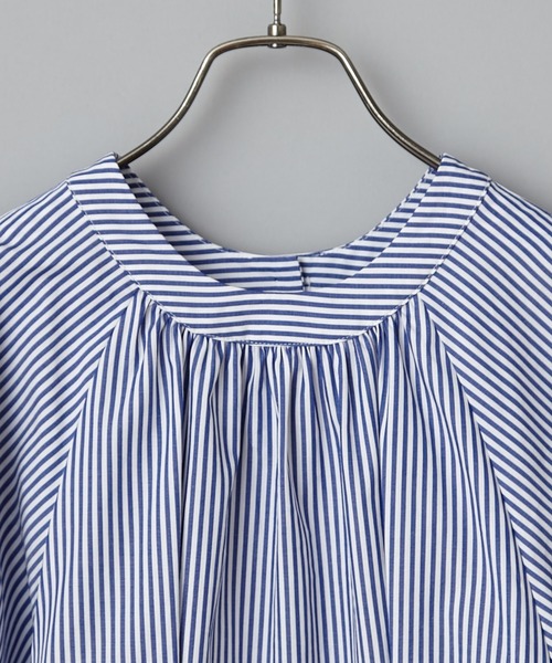 CIAOPANIC（チャオパニック）の「袖ボリュームチュニック/ボリューム袖（シャツ/ブラウス・レディース・オフホワイト/グリーン/ネイビー・FREE）」の17枚目の写真