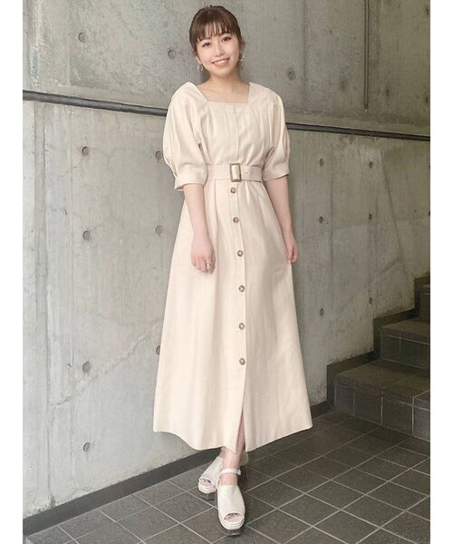 MURUA（ムルーア）の「ボリュームスリーブロングワンピース（ワンピース・レディース・ブラック/アイボリー/ブルー/ベージュ・FREE）」の8枚目の写真