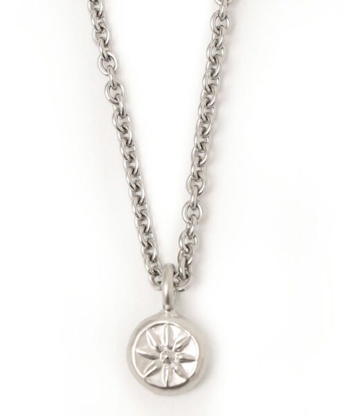 SHIPS any（シップス エニィ）の「SHIPS any:チャーム ネックレス◇（ネックレス・メンズ・ホワイト/ライトホワイト/ストーン/ホワイト系・ONE SIZE）」の4枚目の写真